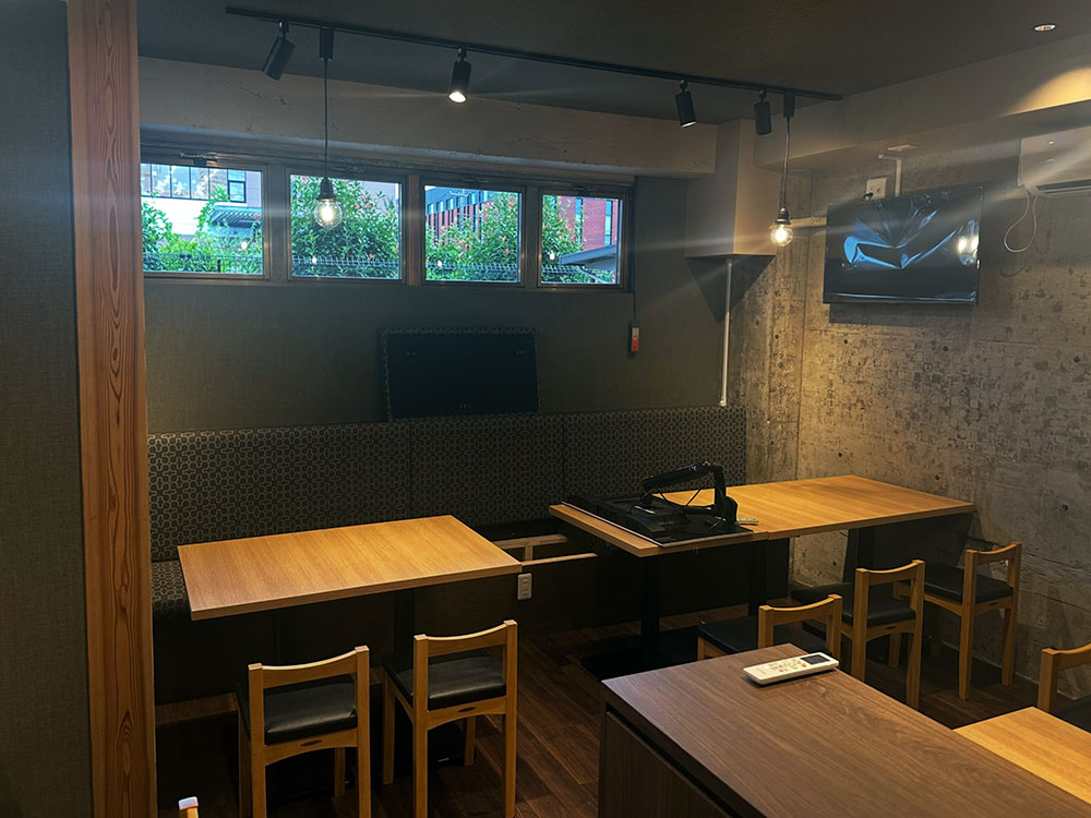 餃子と手羽の店USAGI大宮店 内装
